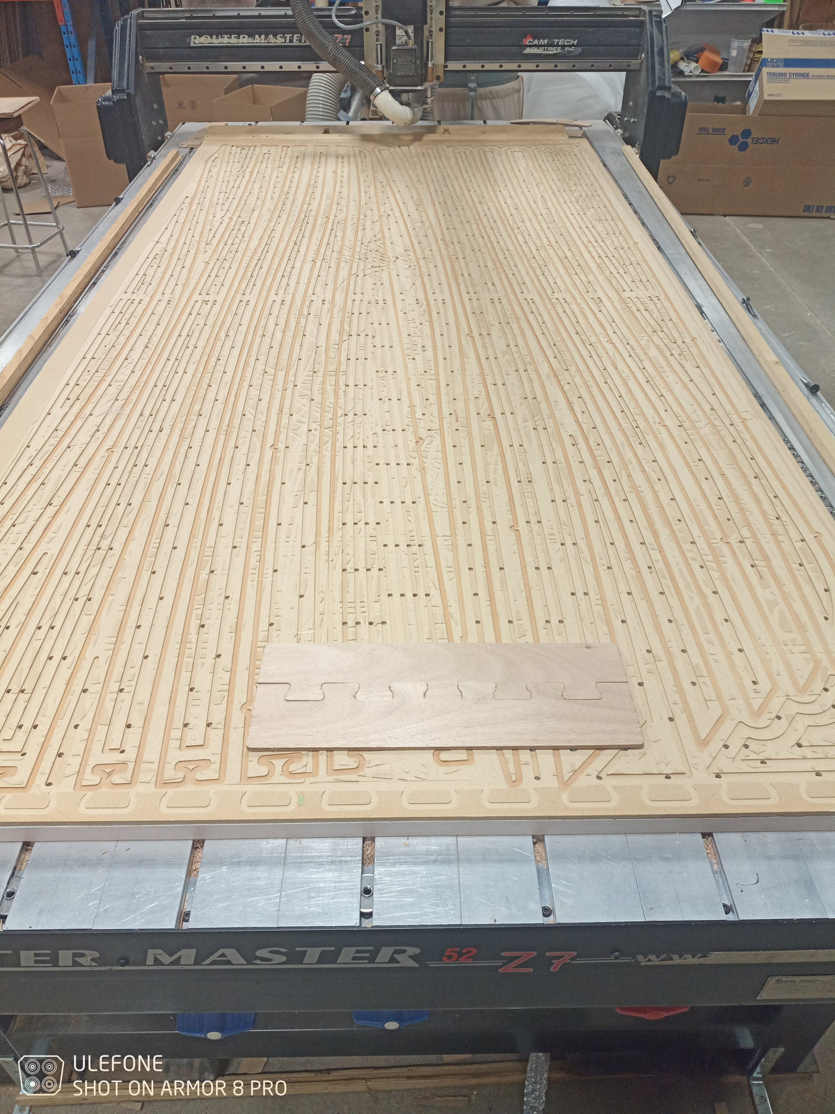 cutting puzzle joint