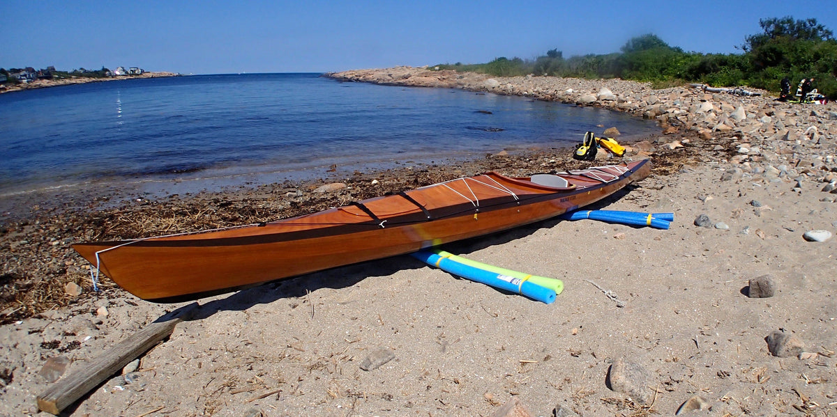 Solace 17EX on the beach side profile